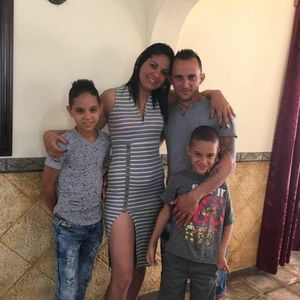 Meet your Posher, Dianellis